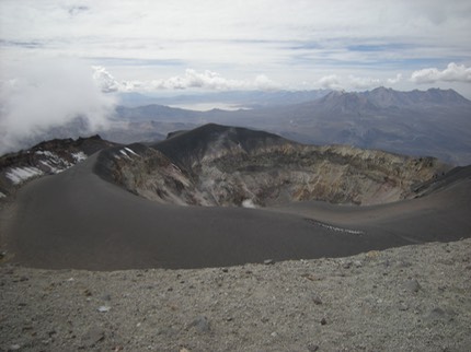 055 Peru El Misti Summit