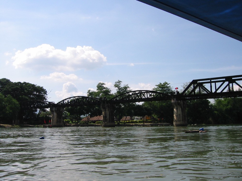 A072 Kanchanaburi Bridge over the River Kwai 